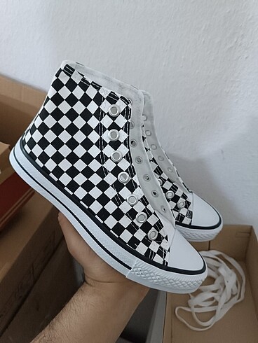 37 Beden Converse