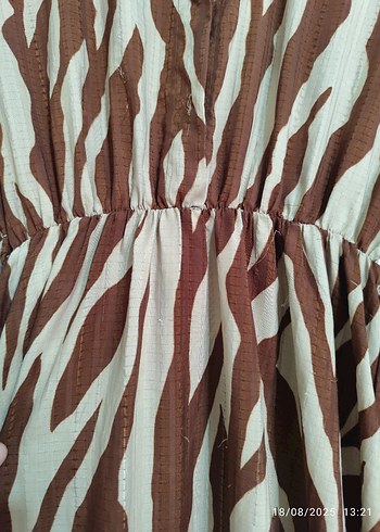 defolu elbise - Görsel 4