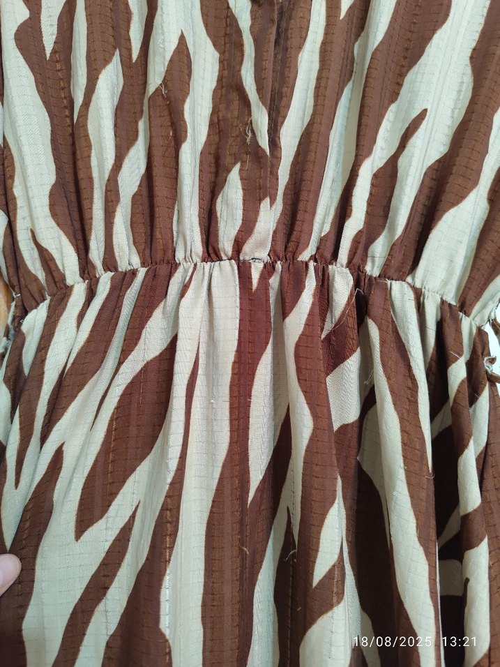 defolu elbise - Görsel 4