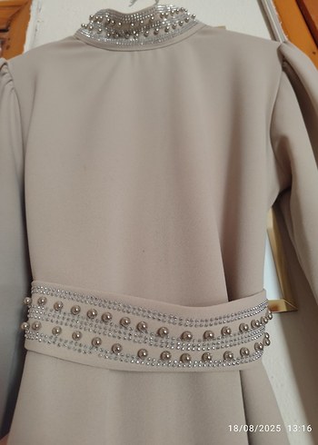 İnci Detaylı Uzun Bej Elbise - Görsel 2