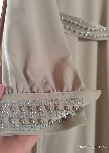 İnci Detaylı Uzun Bej Elbise - Görsel 4