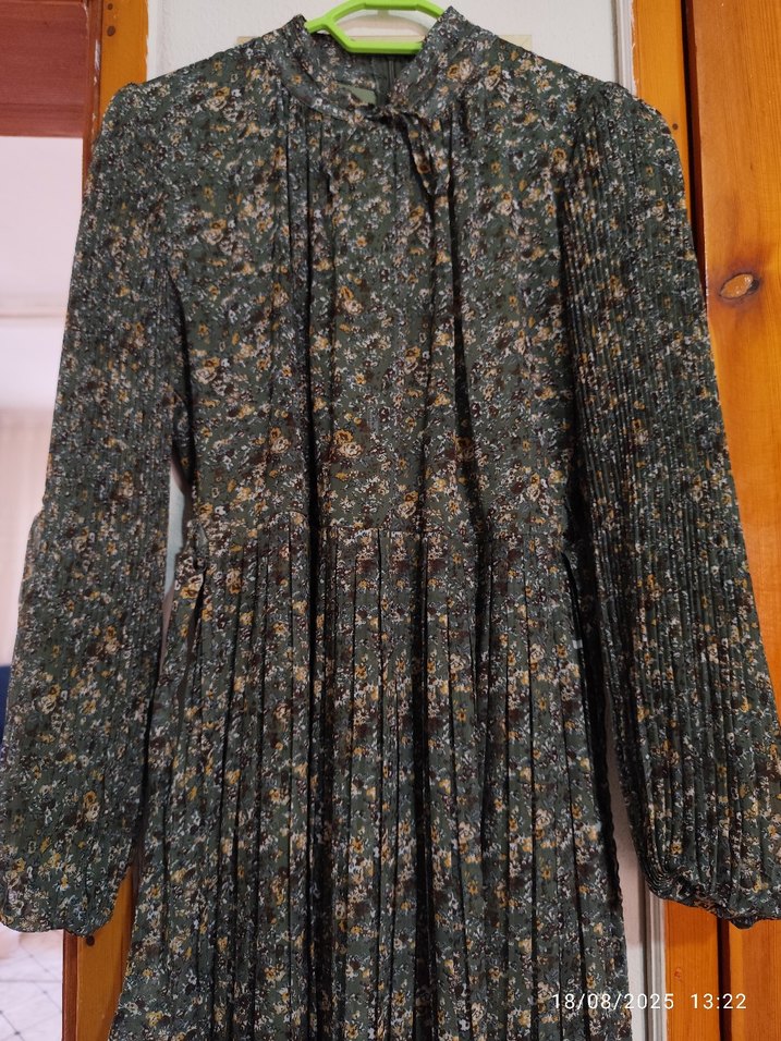 pileli Elbise - Görsel 2