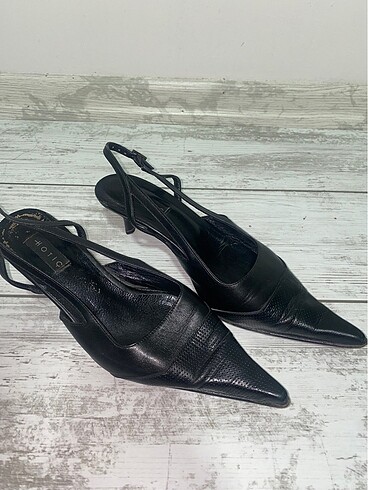 37 Beden Vintage kısa topuk ayakkabı