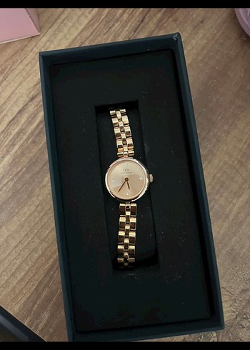 DANIEL WELLINGTON