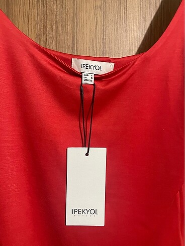 ipekyol Çok şık askılı tişört
