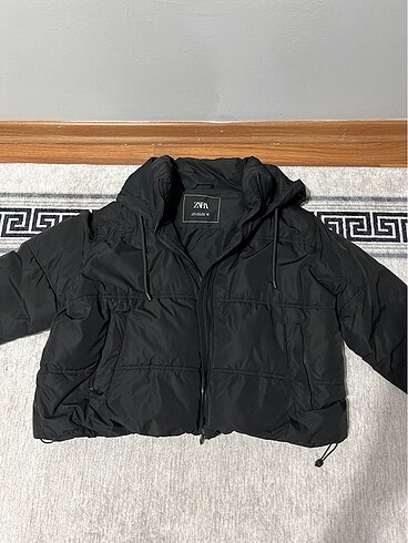 Zara mont 