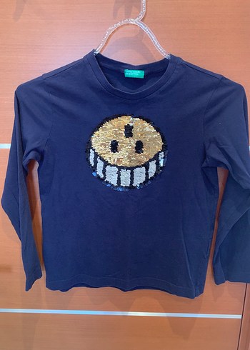 Benetton 7-8 yaş Pullu Surat T-shirt