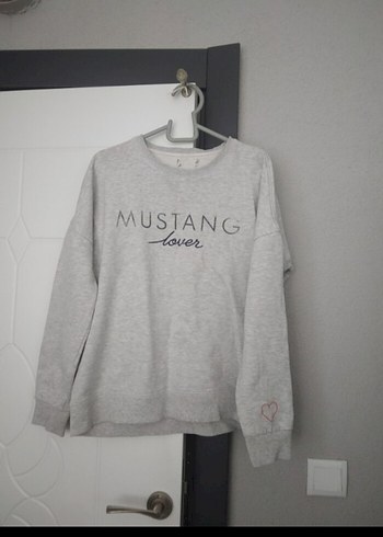 Gri Mustang Baskılı Kadın Sweatshirt