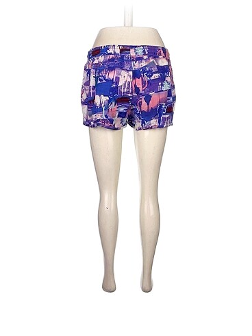 42 Beden H&M Mini Şort %70 İndirimli.
