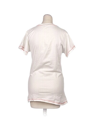 l Beden Mudo T-shirt %70 İndirimli.