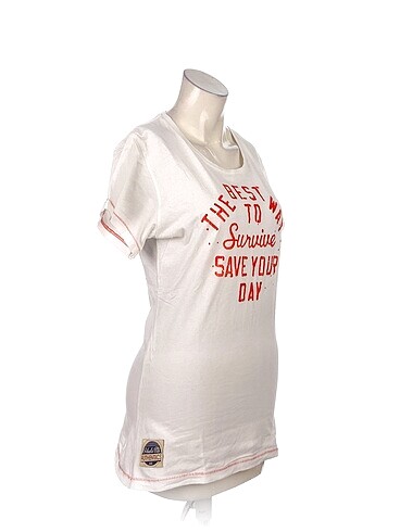 Mudo Mudo T-shirt %70 İndirimli.