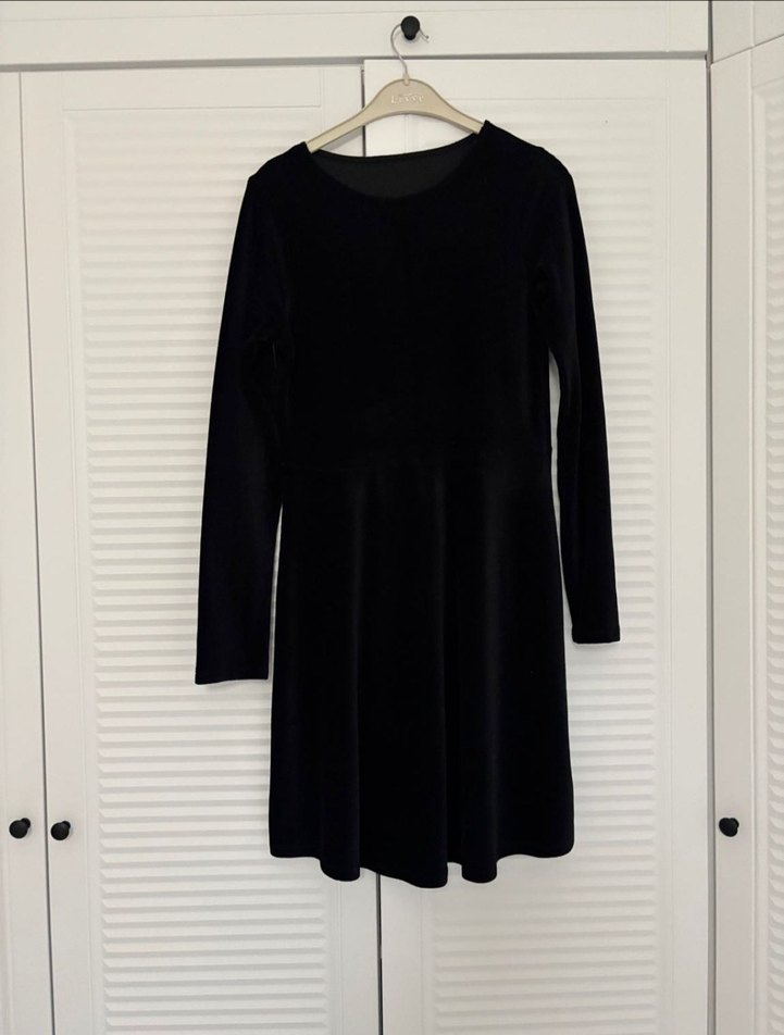 kadife elbise - Görsel 4