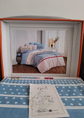 Mavi Çiçek Desenli Nevresim Takımı - Görsel 2