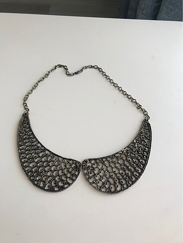 Metal vintage seyyar yaka kolye