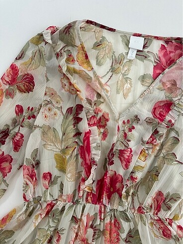 38 Beden H&M çiçekli uçuş uçuş mini elbise