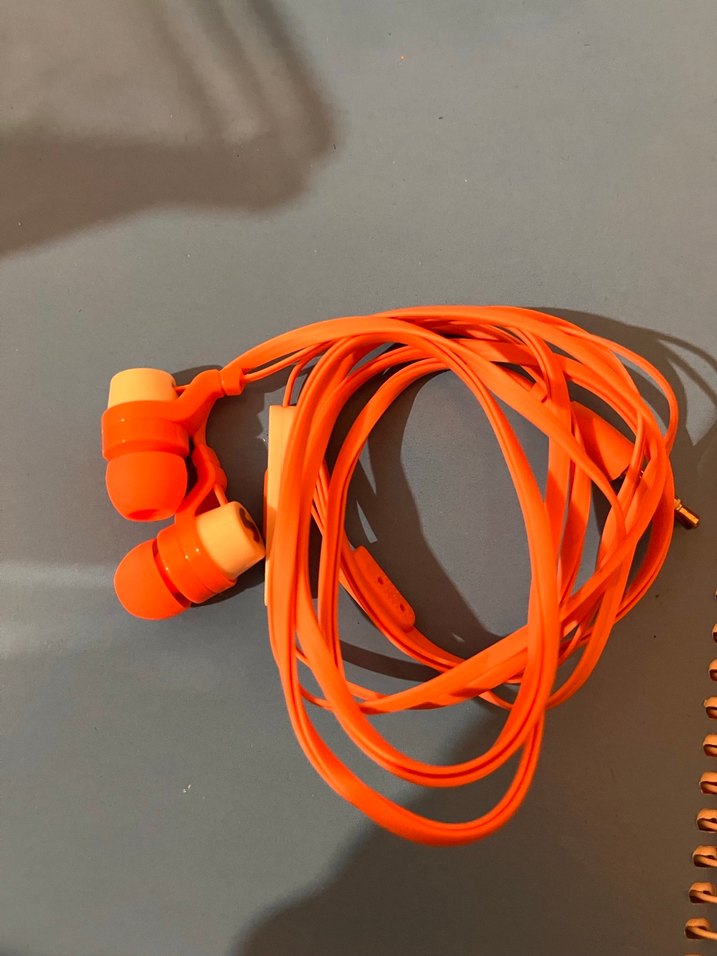 Renkli Turuncu ve Bej Kulak İçi Kulaklıklar - Görsel 2