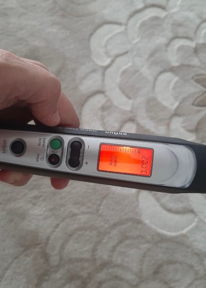 Braun saç düzleştiricisi - Görsel 2