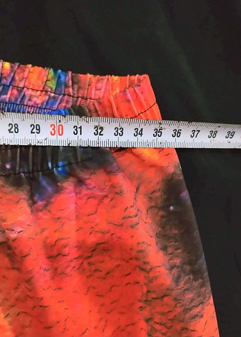 Renkli batik desenli, bol kesim ve  kadın tesettür mayo takımı. - Görsel 3