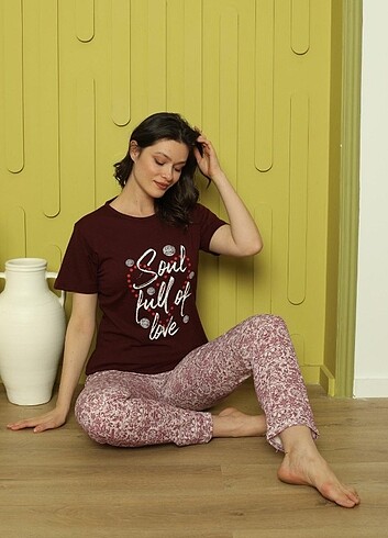 Kısa kollu pijama takımı