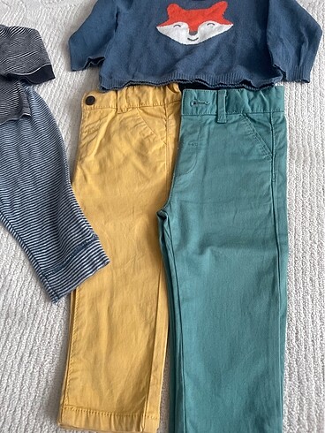 9 Ay Beden 9-12 ay Carters marka pantolonlar(sarı ve mavi)Waikiki sorunsuz