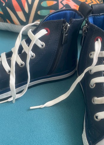 32 Beden Erkek Çocuk Lacivert Bağcıklı Spor Ayakkabı