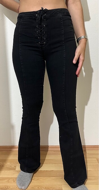Siyah flare jean