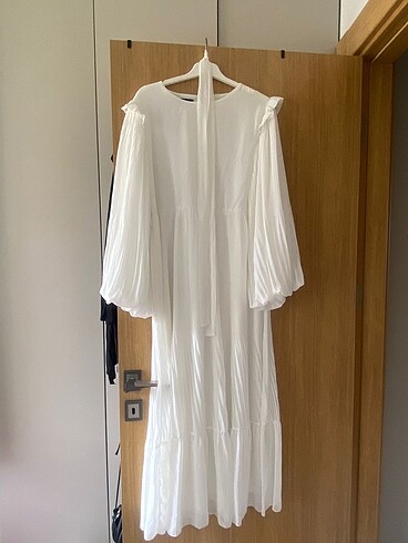 standart beyaz elbise