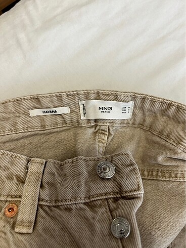Mango jean