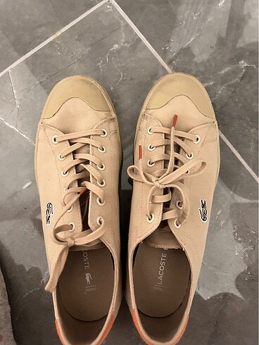 39 Beden camel Renk Lacoste