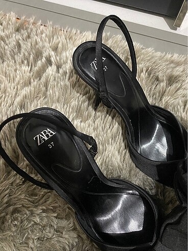 Zara Zara topuklu ayakkabı