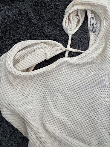 s Beden beyaz Renk Stradivarius İpli Crop
