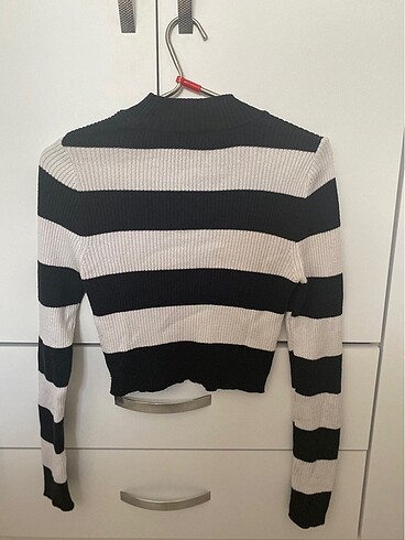 Çizgili kazak - Görsel 2