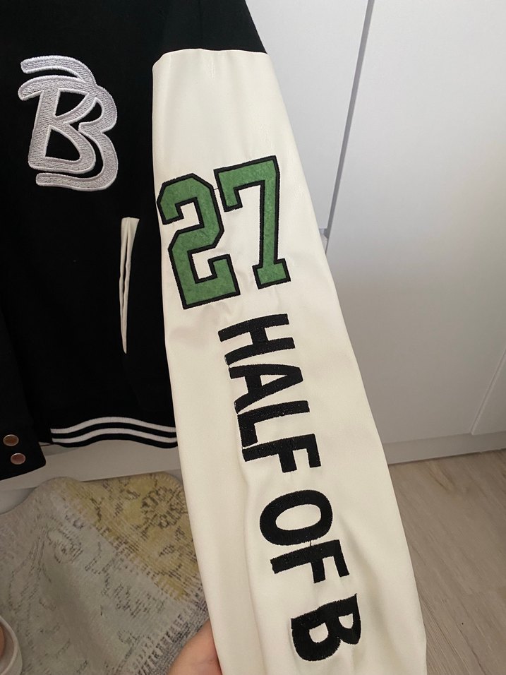 Siyah Düğmeli kolaj ceketi - Görsel 3