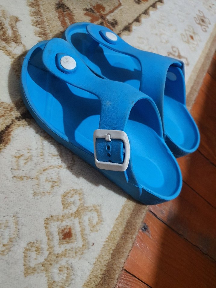 Mavi Tokalı çocuk terlik 28-29 numara - Görsel 3