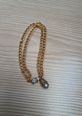 Altın Renkli Boncuklu Kadın Kolye - Görsel 3