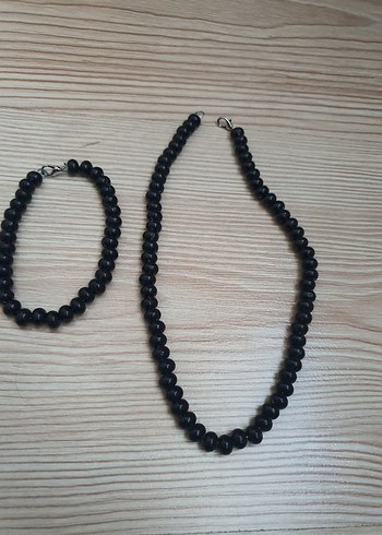 Altın Renkli Boncuklu Kadın Kolye - Görsel 5