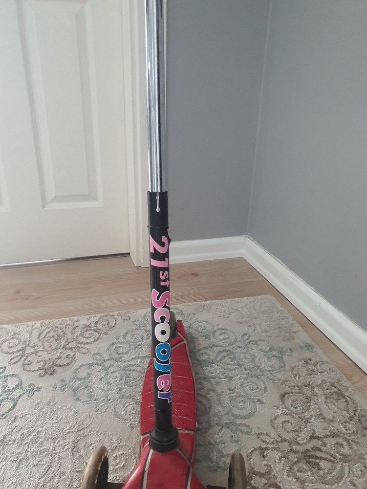 Kırmızı Çocuk Scooterı 3 kademe boyu uzatilabilir - Görsel 3