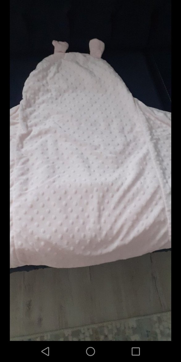 Pembe Kapüşonlu Bebek Battaniyesi - Görsel 5