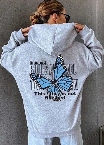 Baskılı Kapşonlu swehetshirt siyah ve Gri renk mevcut 