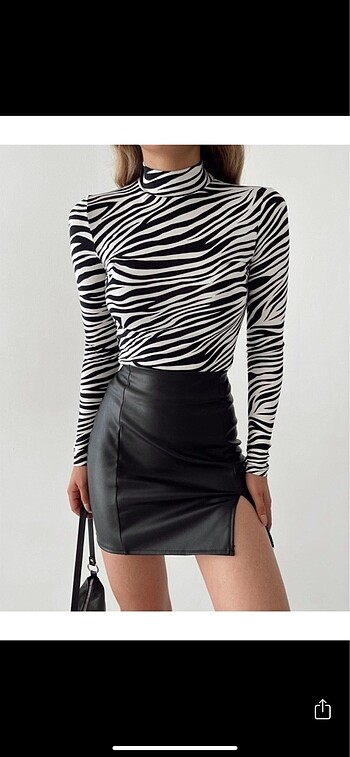 Siyah-beyaz zebra desen bluz