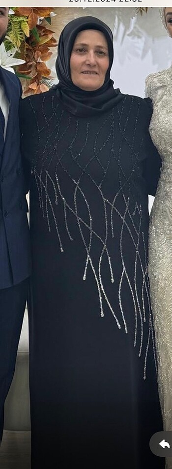 Zara Siyah Taşlı Elbise