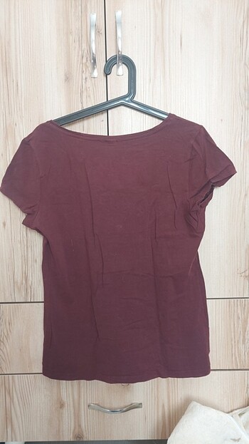 H&M Mürdüm Rengi Tişört H&M Basics