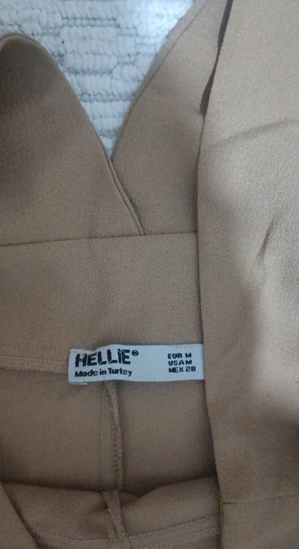 Düğmeli Bej Midi Kadın Tulum - Görsel 3