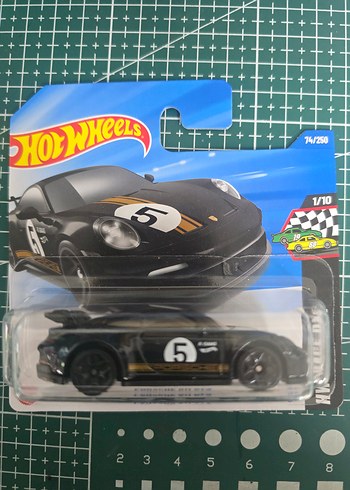 Siyah Hot Wheels porsche