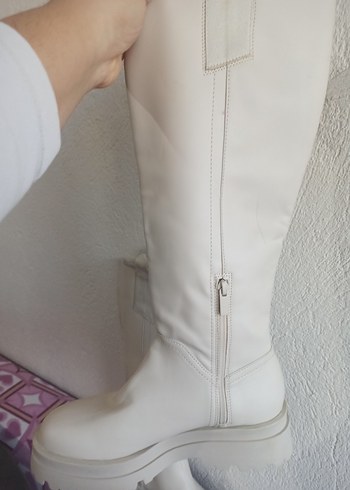 Beyaz Yüksek Topuklu Deri Dizüstü Çizme - Görsel 5