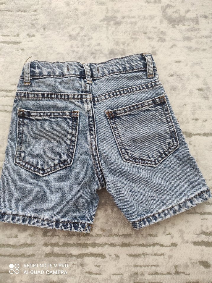Gri çocuk Düğmeli Mini Denim Şort - Görsel 4