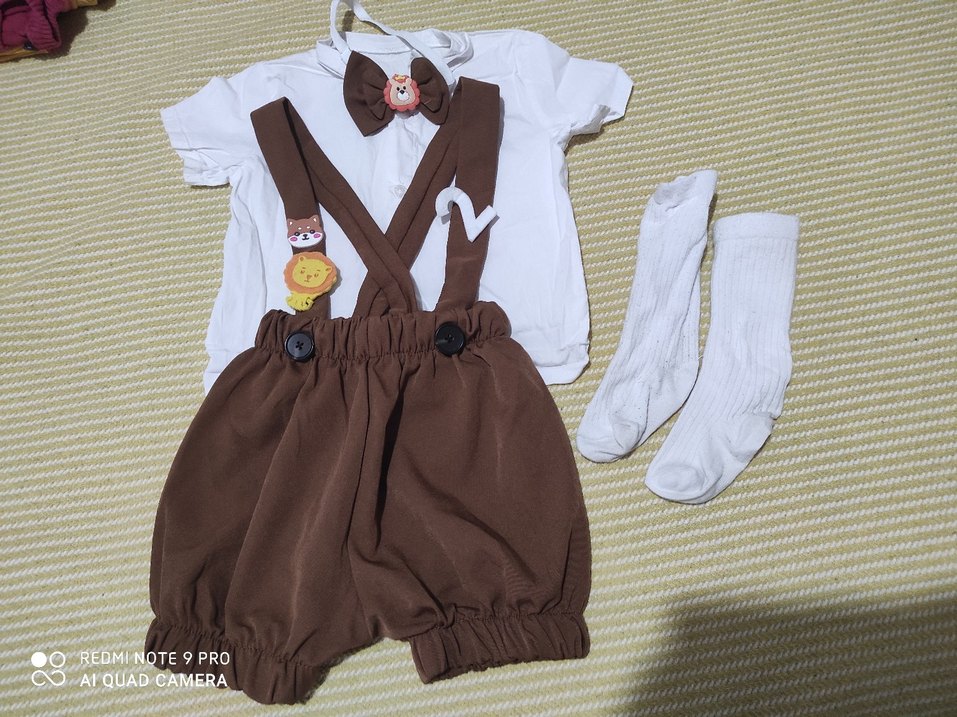 Kahverengi Çocuk kostüm salopet ve çorap papyon gomlek - Görsel 2