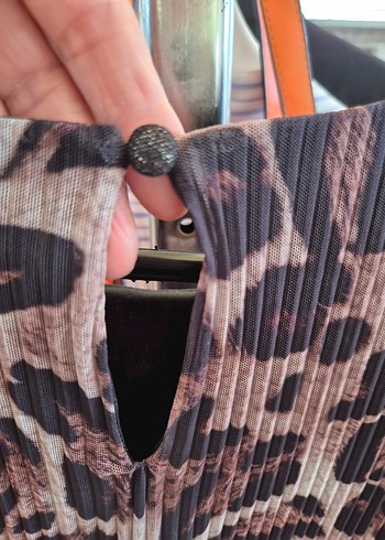 Kahverengi desenli leopar bluz - Görsel 5