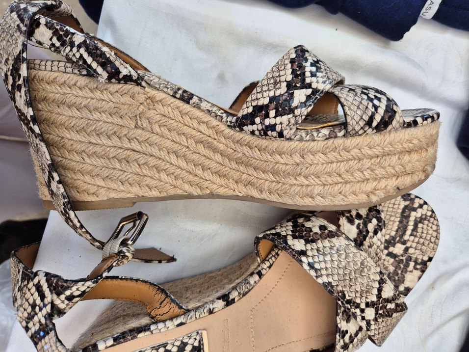 Yılan Desenli Platform Topuklu Kadın Sandalet Stradivaius - Görsel 3