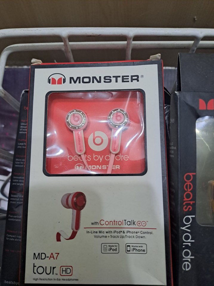 Çok Renkli Monster Vektr Kulaklık Seti - Görsel 2